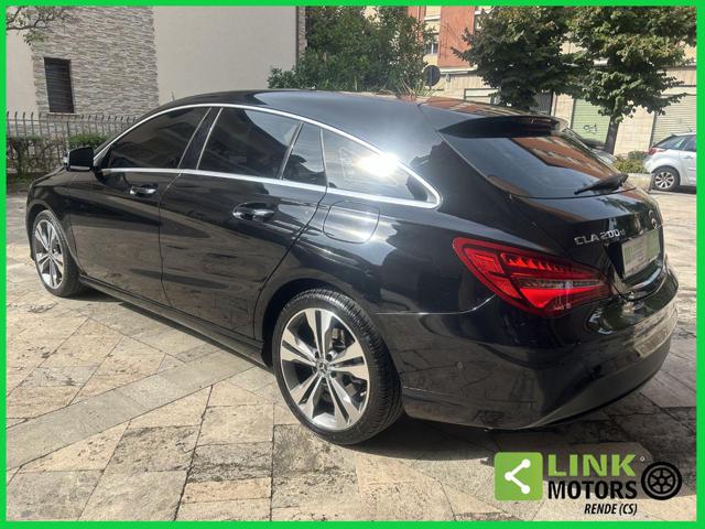 MERCEDES-BENZ CLA 200 usata, con Airbag laterali