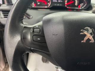 PEUGEOT 208 usata, con Volante multifunzione