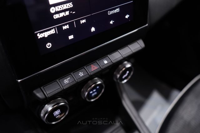 RENAULT Captur usata, con Bluetooth