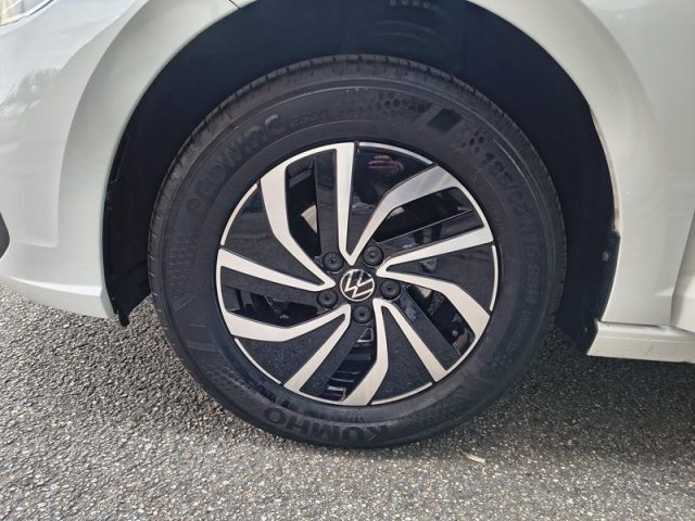 VOLKSWAGEN Polo usata, con USB