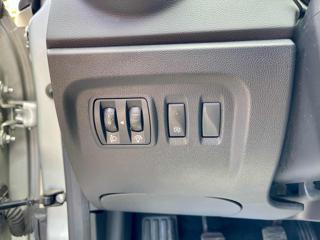 RENAULT Captur usata, con Autoradio digitale