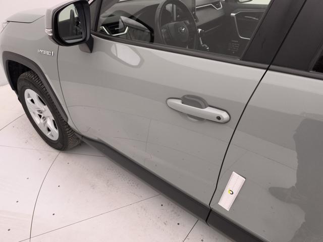 TOYOTA RAV 4 usata, con Telecamera per parcheggio assistito