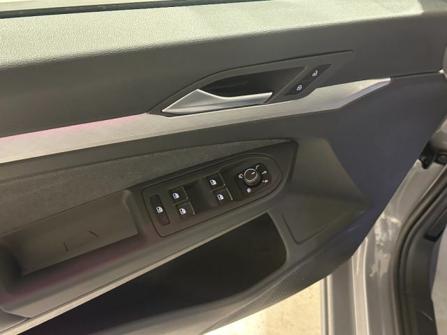 VOLKSWAGEN Golf usata, con Boardcomputer