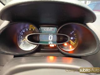 RENAULT Clio usata, con Sedile posteriore sdoppiato