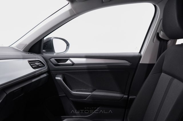 VOLKSWAGEN T-Roc usata, con Fari LED