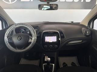 RENAULT Captur usata, con Autoradio digitale