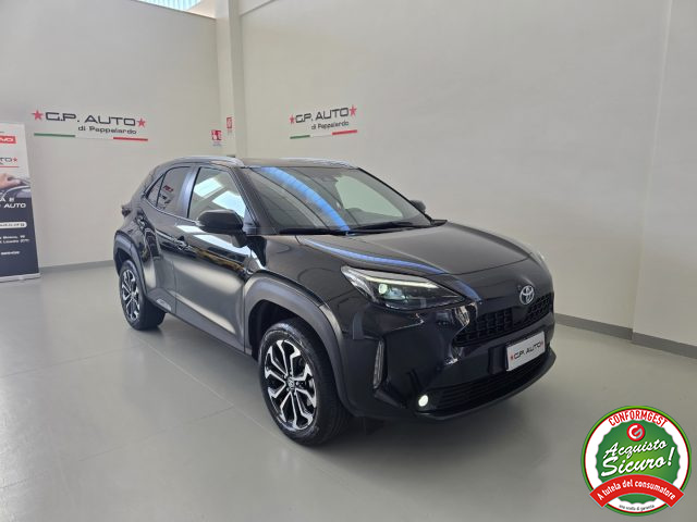 TOYOTA Yaris Cross usata, con Autoradio