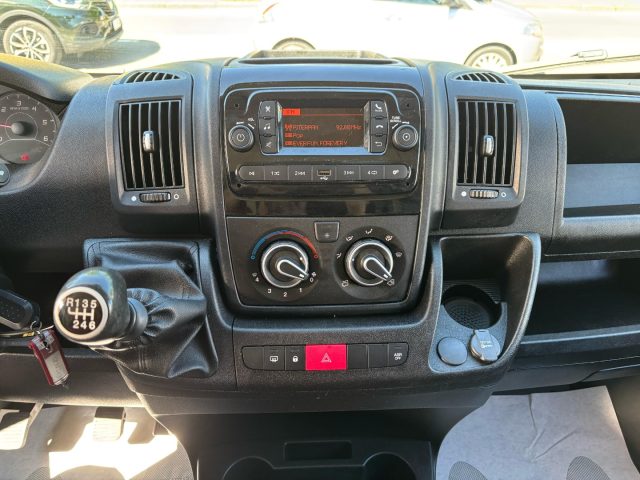 OPEL Movano usata, con Autoradio digitale