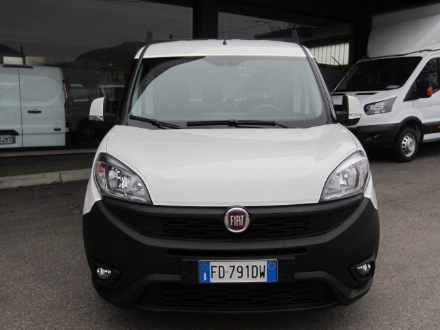 FIAT Doblo usata, con Airbag