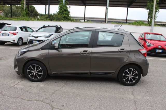 TOYOTA Yaris usata, con Alzacristalli elettrici