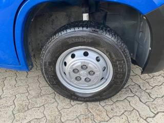 PEUGEOT Boxer usata, con ESP