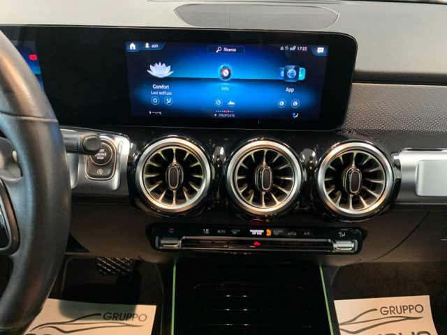 MERCEDES-BENZ GLB 180 usata, con Sistema di navigazione