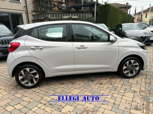 HYUNDAI i10 usata, con Airbag