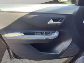 OPEL Frontera usata, con Autoradio digitale