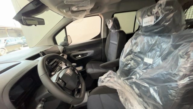 FIAT Doblo usata, con Sensori di parcheggio posteriori