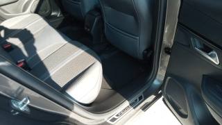 PEUGEOT 2008 usata, con Fari LED