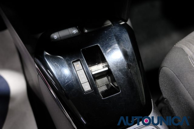 OPEL Corsa usata, con Specchietti laterali elettrici