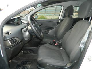 LANCIA Ypsilon usata, con Volante in pelle