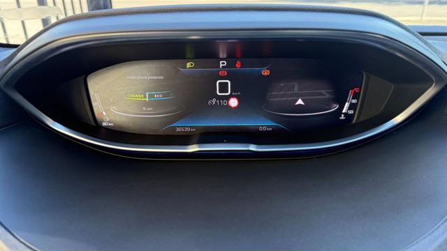 PEUGEOT 3008 usata, con Autoradio