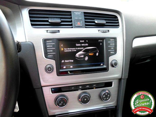 VOLKSWAGEN Golf usata, con Sensori di parcheggio posteriori