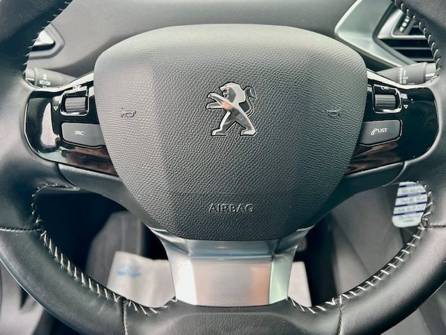 PEUGEOT 308 usata, con Specchietti laterali elettrici