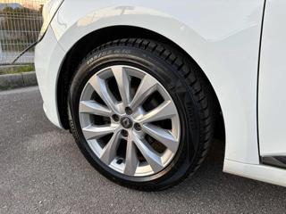 RENAULT Clio usata, con Boardcomputer