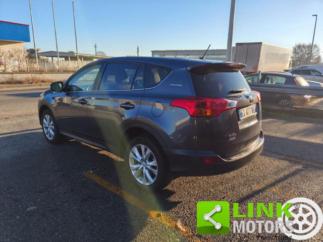 TOYOTA RAV 4 usata, con Cerchi in lega