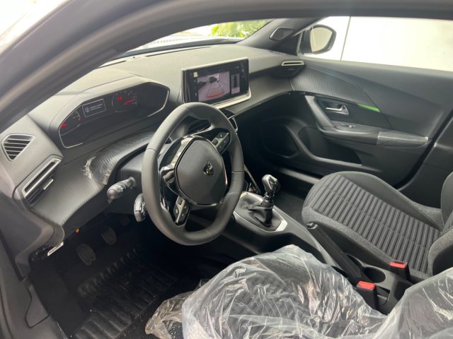 PEUGEOT 2008 usata, con Controllo automatico clima