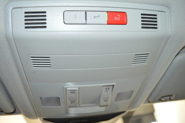 VOLKSWAGEN T-Roc usata, con Controllo vocale