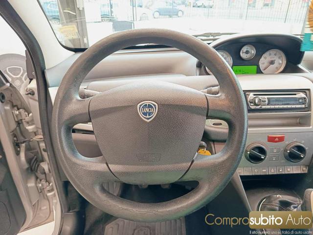 LANCIA Ypsilon usata 22
