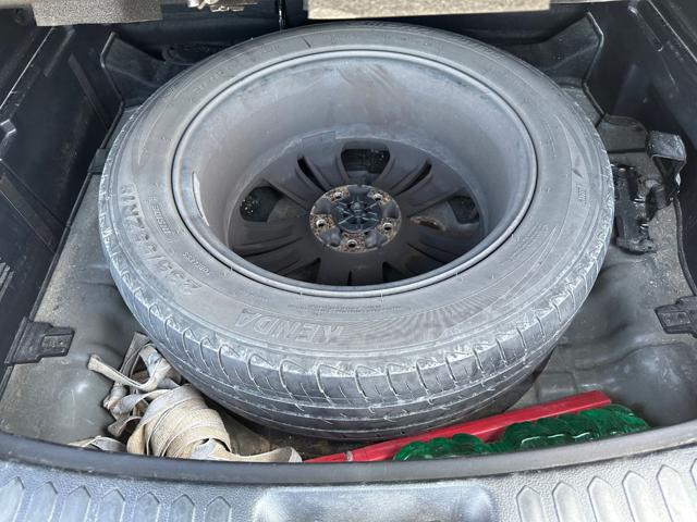 KIA Sportage usata, con Sedile posteriore sdoppiato