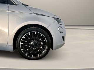 FIAT 500e usata, con Luci diurne