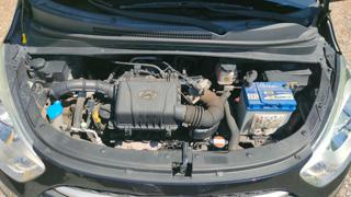 HYUNDAI i10 usata 17