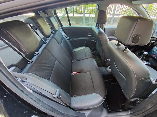 RENAULT Clio usata, con Chiusura centralizzata