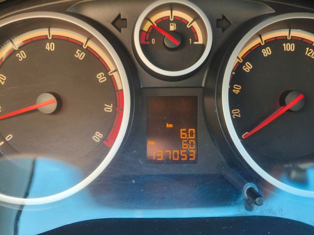 OPEL Corsa usata, con Tettuccio apribile