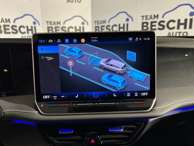 VOLKSWAGEN Passat Variant usata, con Cruise Control