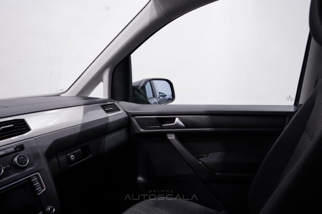 VOLKSWAGEN Caddy usata, con Touch screen