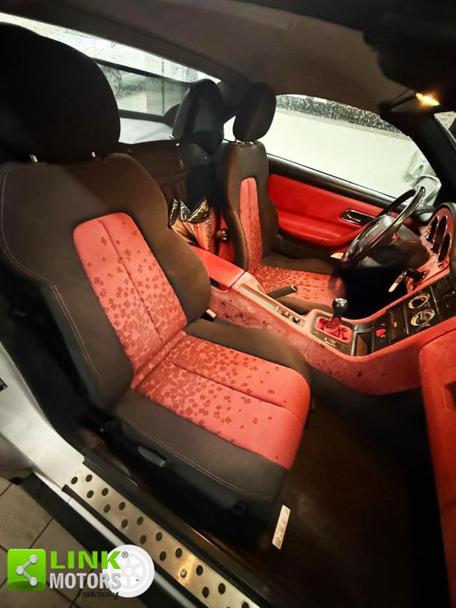 MERCEDES-BENZ SLK 200 usata 13