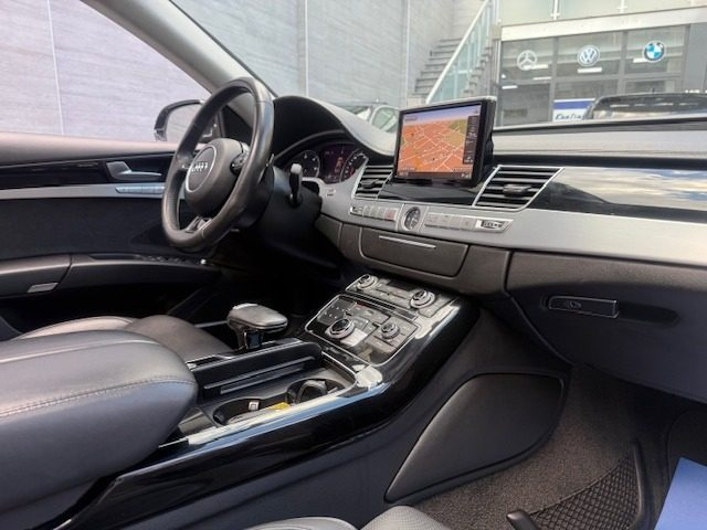 AUDI A8 usata, con ESP
