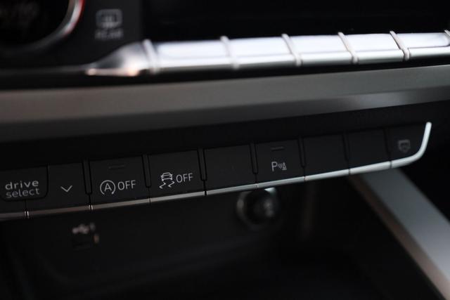 AUDI A4 usata, con Controllo trazione
