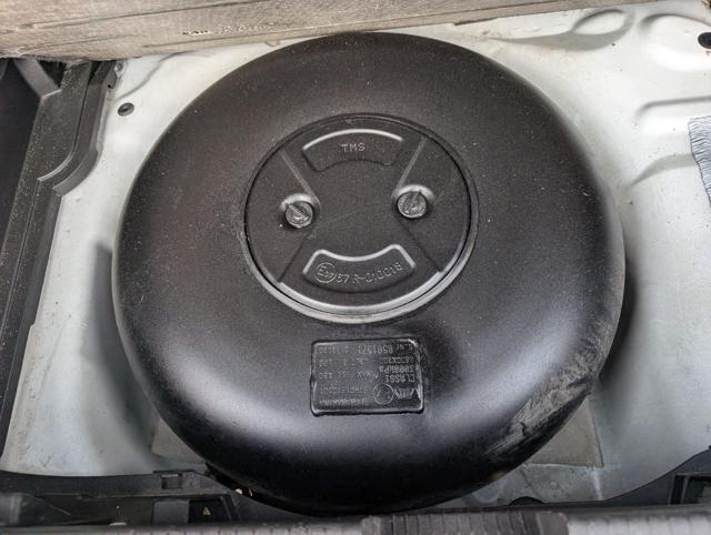 OPEL Crossland X usata, con Sedile posteriore sdoppiato