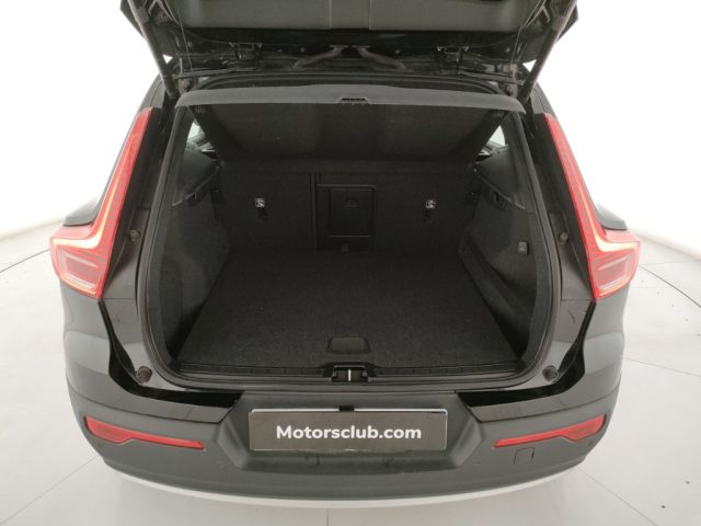 VOLVO XC40 usata, con Volante in pelle