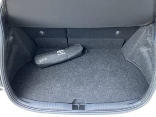 TOYOTA Yaris usata, con Sensori di parcheggio anteriori