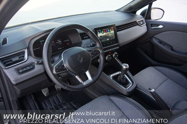 RENAULT Clio usata 5
