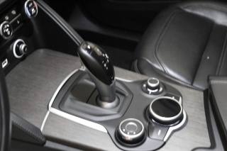 ALFA ROMEO Stelvio usata, con Fari Xenon