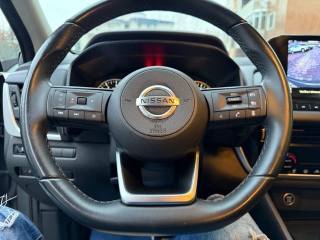 NISSAN Qashqai usata, con Fari Xenon