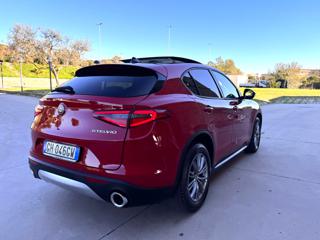ALFA ROMEO Stelvio usata, con Specchietto retrovisore con funzione antiabbagliamento