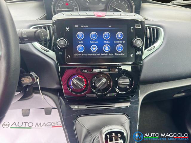 LANCIA Ypsilon usata, con Park Distance Control