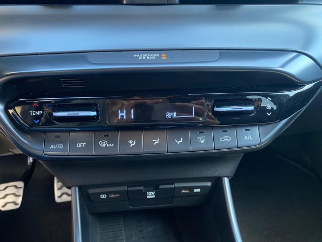 HYUNDAI i20 usata, con Climatizzatore