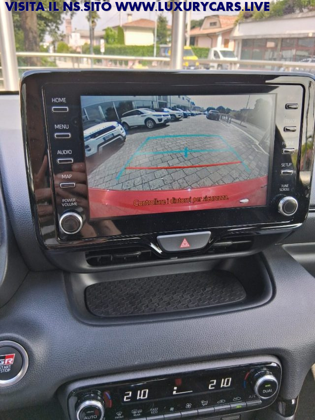 TOYOTA Yaris usata, con Servosterzo